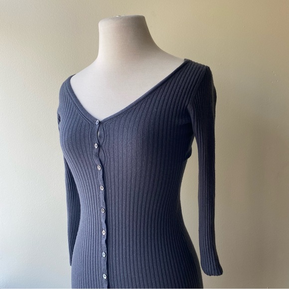 Aritzia Babaton Avalon Knit Stretch Maxi Dress in Colour Coal Grey - Picture 5 of 6